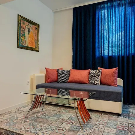 Elegance 3*