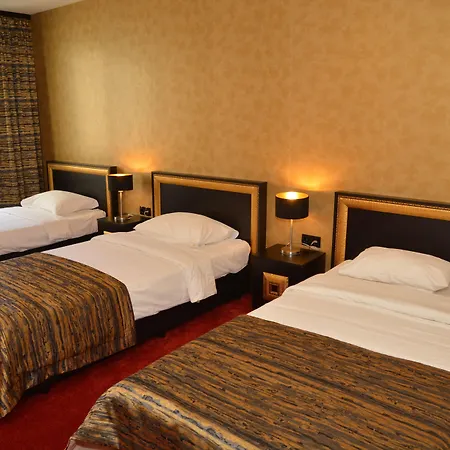 Elegance 3*