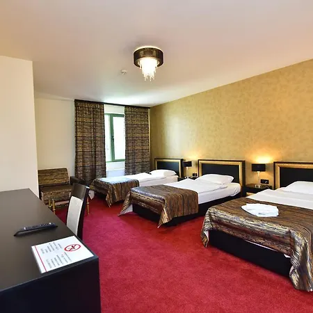 Elegance 3*