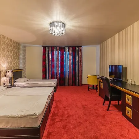فندق Elegance ستارا زاغورا