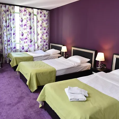 Elegance 3*